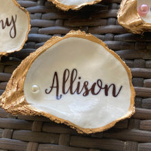 Load image into Gallery viewer, Custom Oyster Shell Place Cards